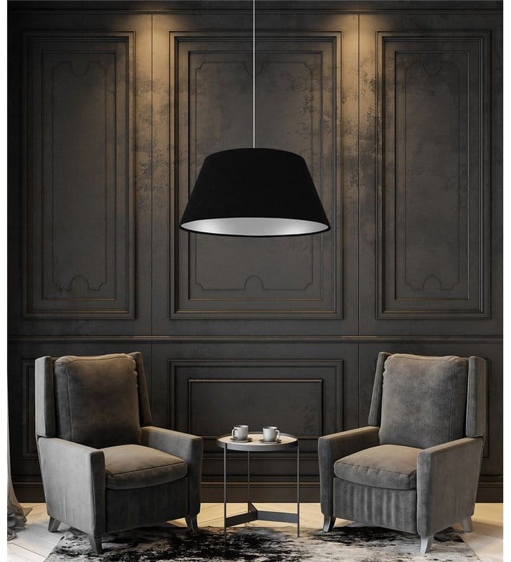 Lampa wisząca Maura czarna ze srebrnym wnętrzem welurowy abażur średnica 50cm stożek do jadalni nad stół do salonu sypialni